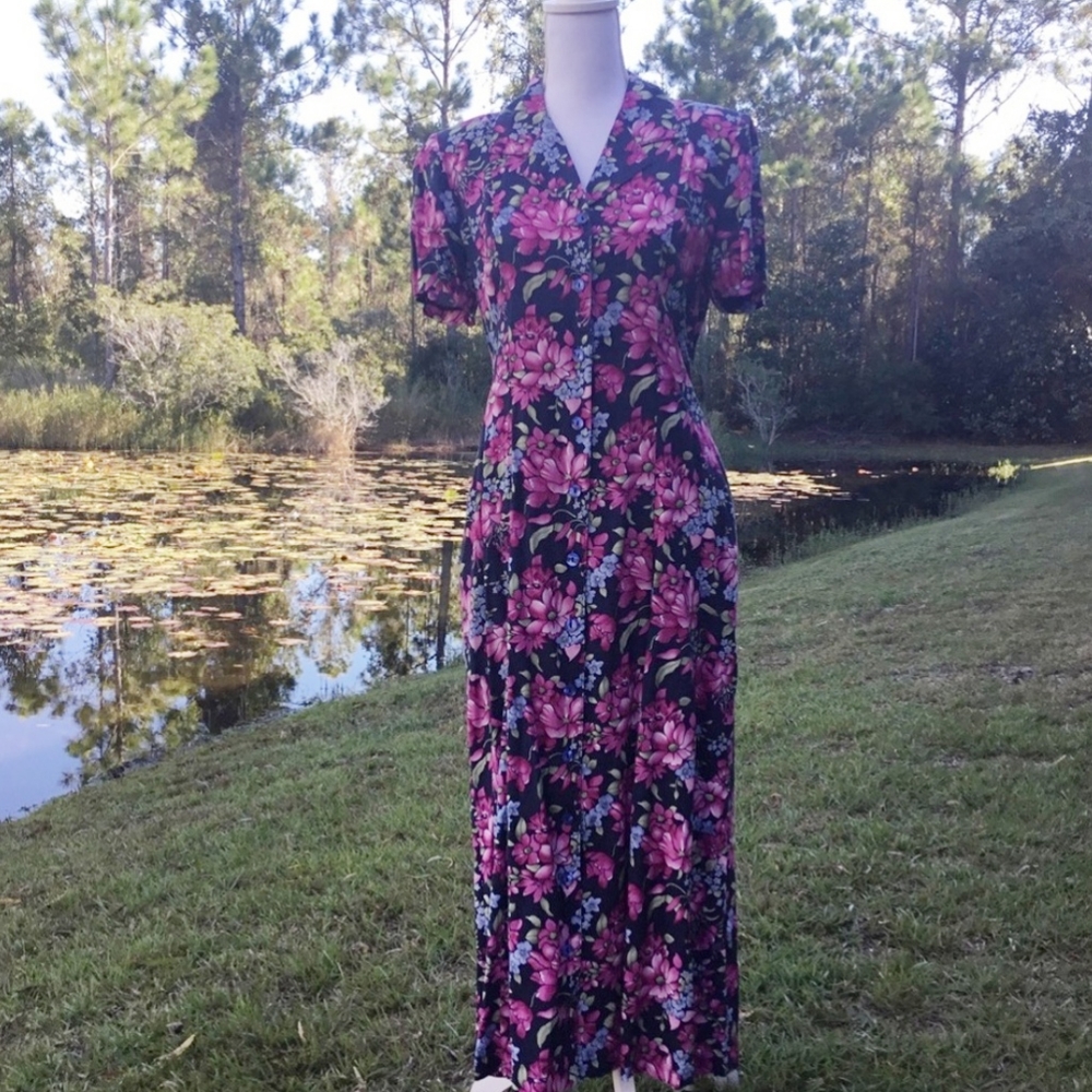 ERIKA DRESS SIZE M